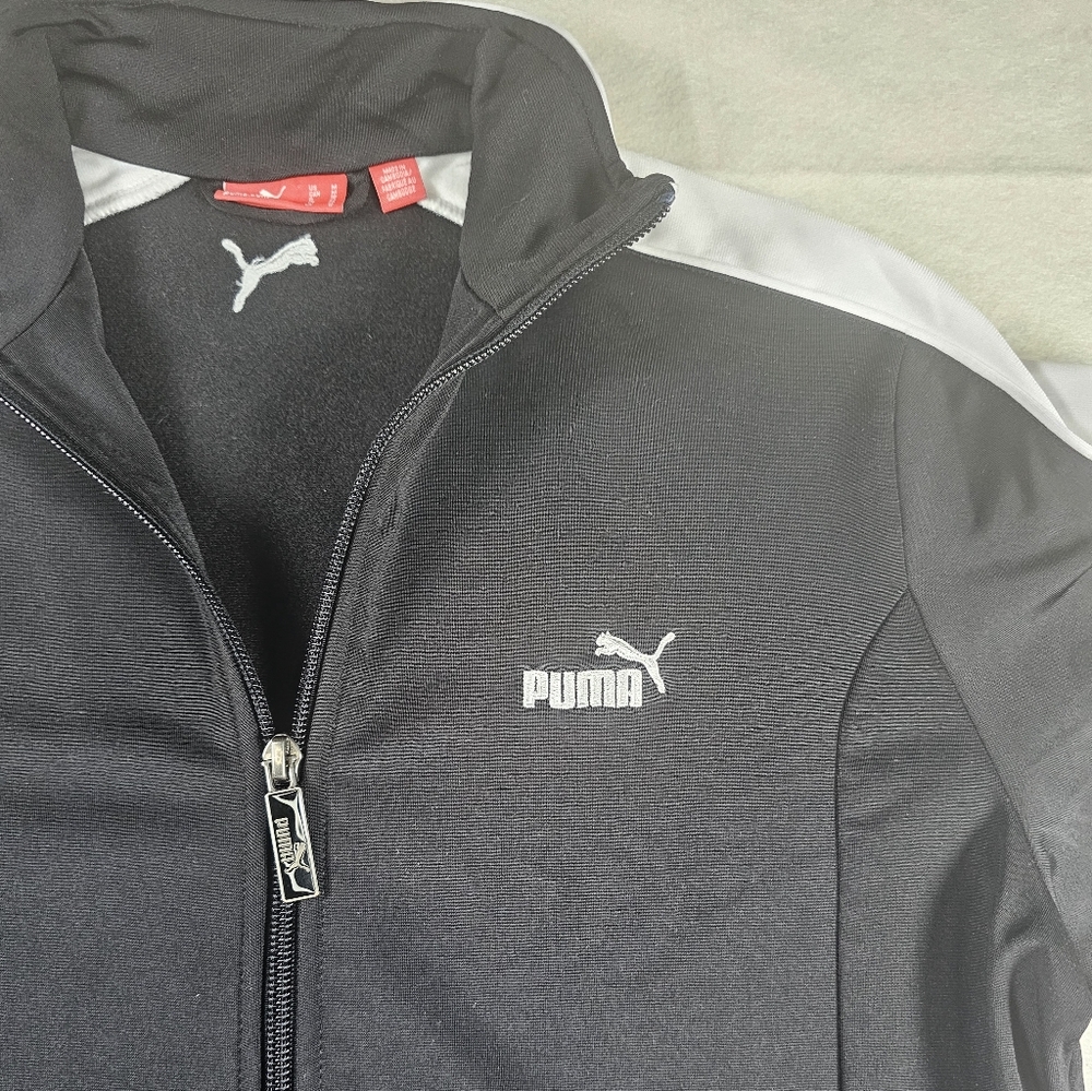 Puma Women's Black and White Track Jacket -- Full Zip -- Size Medium - Picture 4 of 6